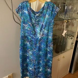 Women’s dress